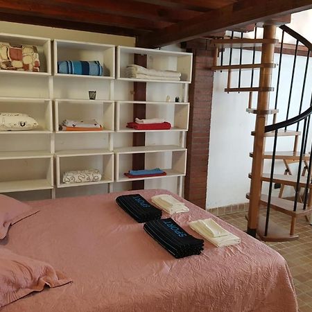 Flat Nirmala Studio-Shop Apartment Milano Exterior foto
