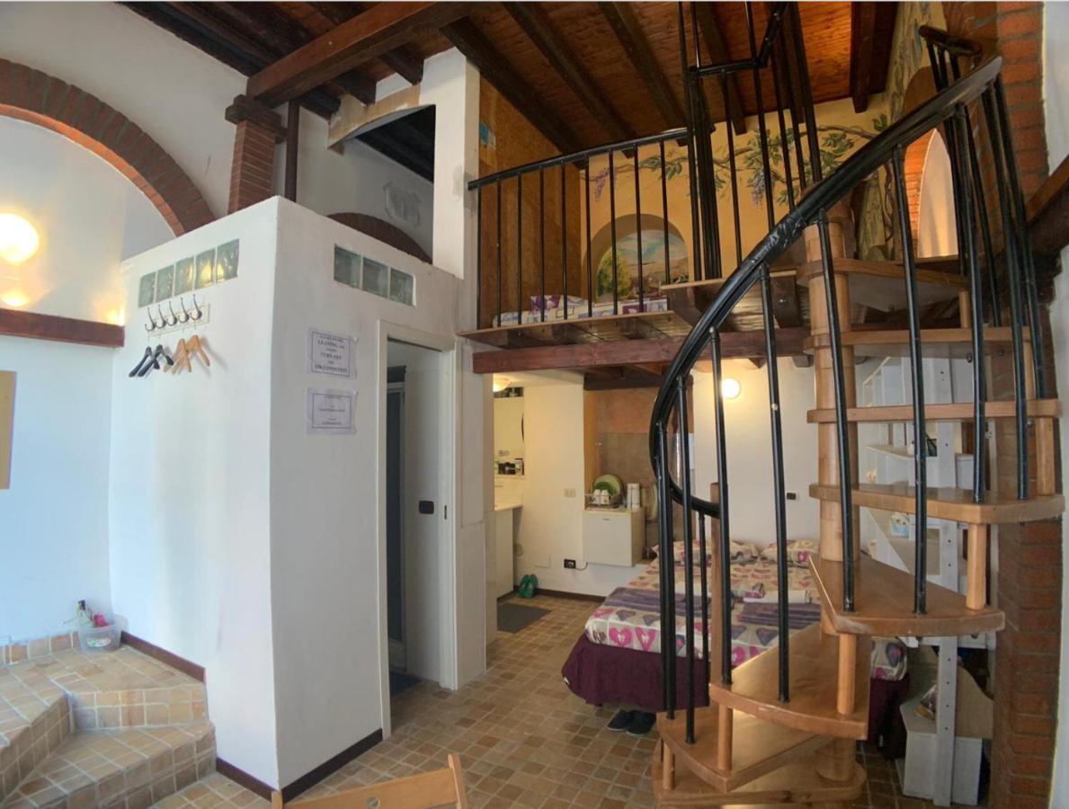 Flat Nirmala Studio-Shop Apartment Milano Exterior foto
