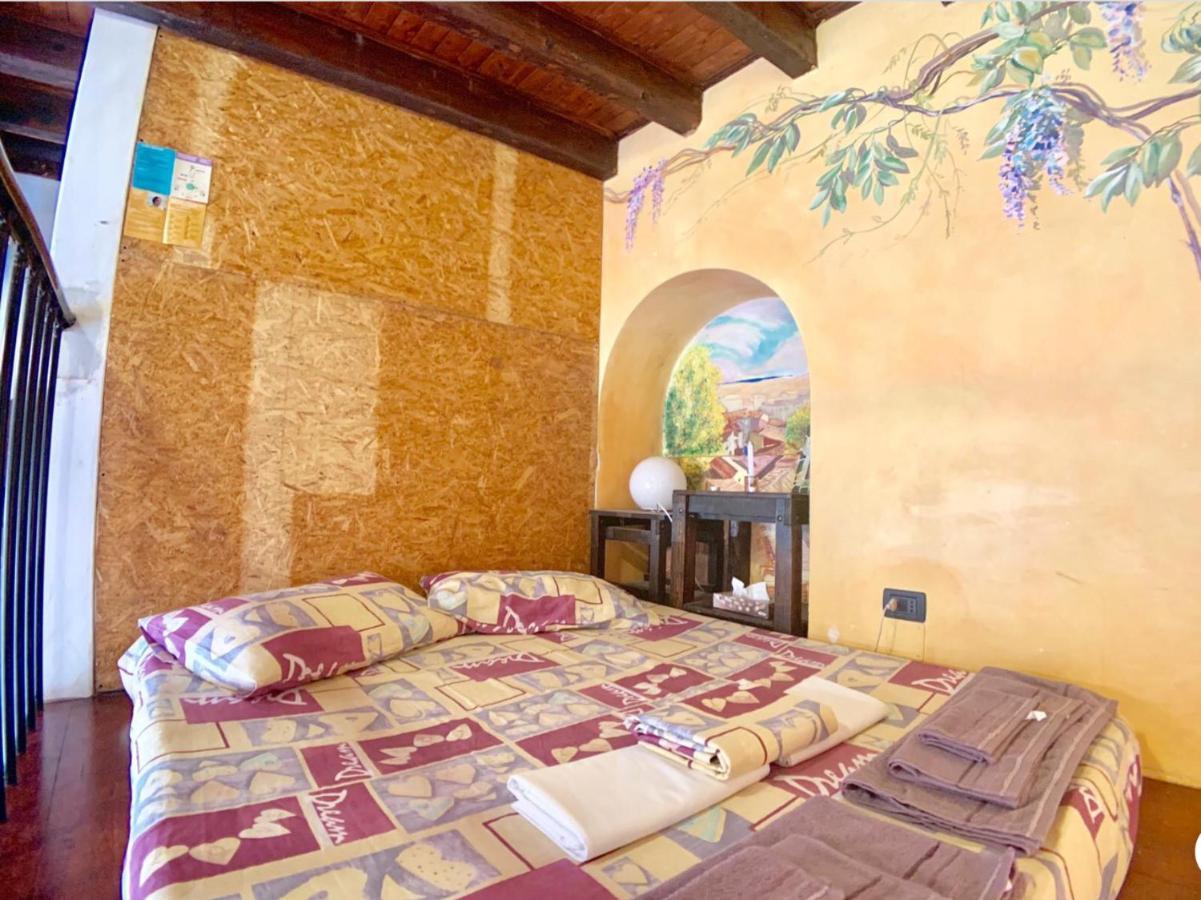 Flat Nirmala Studio-Shop Apartment Milano Exterior foto