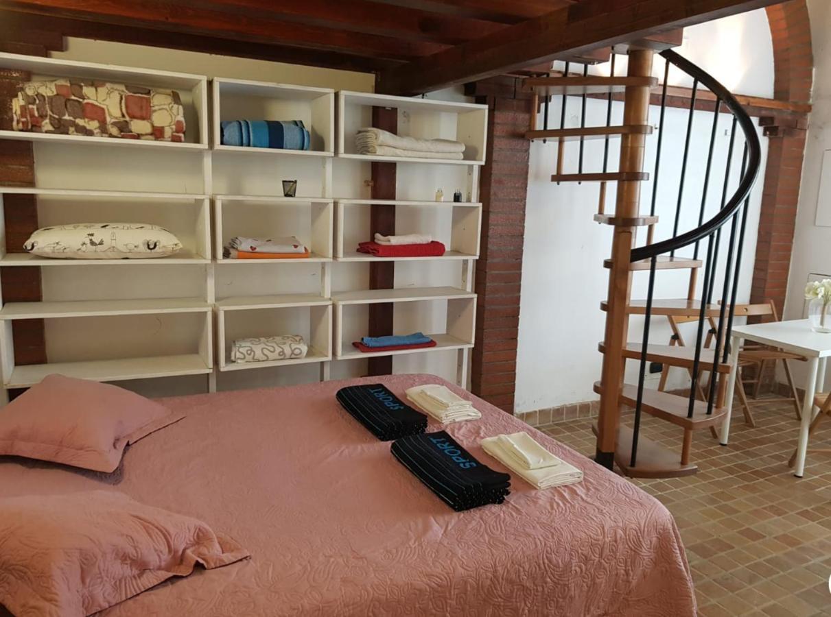 Flat Nirmala Studio-Shop Apartment Milano Exterior foto